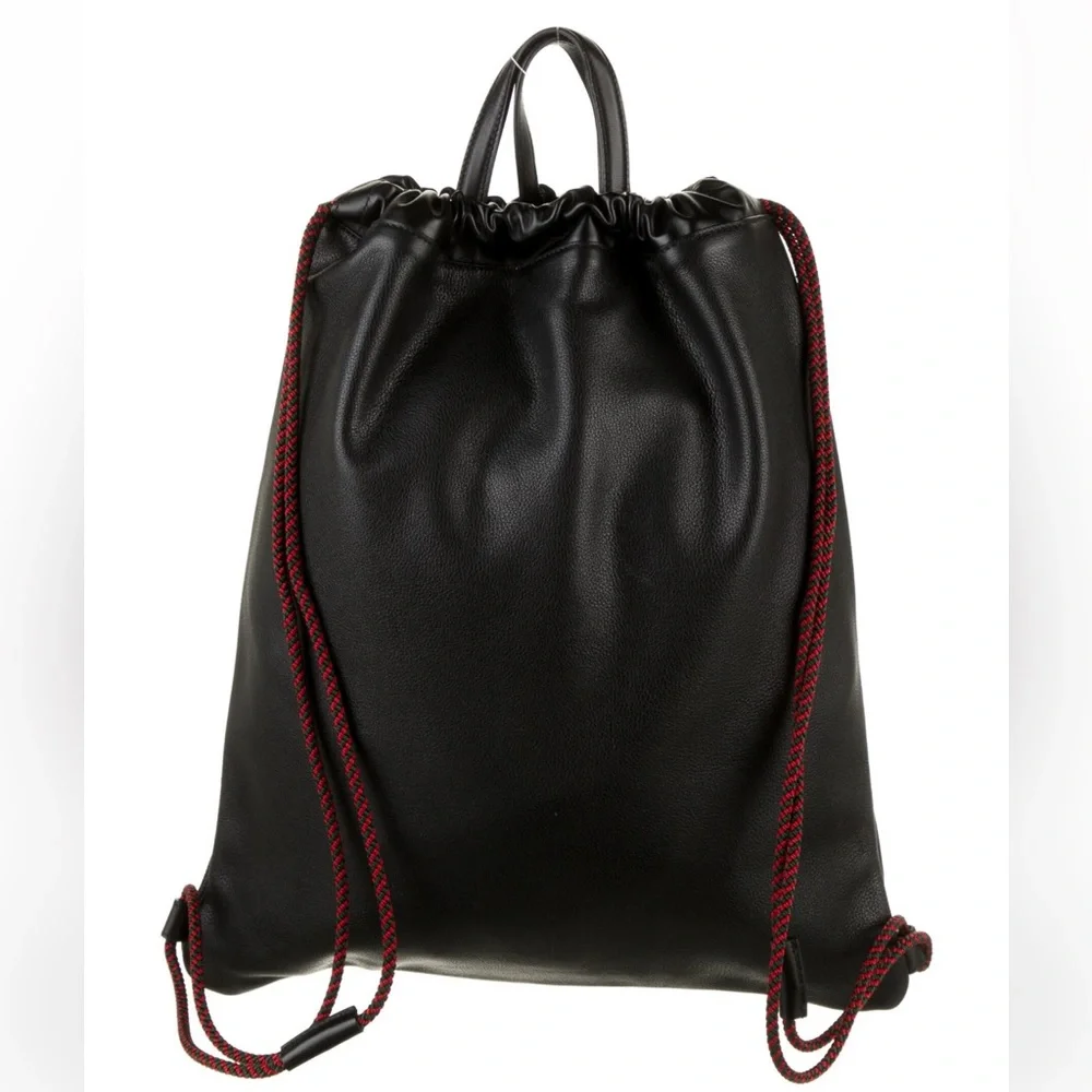 New GUCCI Logo Leather Drawstring Backpack - Picture 5 of 10